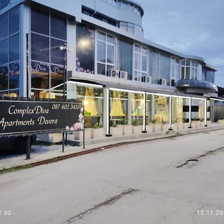 Apartments Devora 1 & Bar & Restaurant Варна Екстер'єр фото