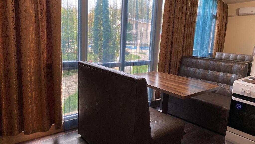 Apartments Devora 1 & Bar & Restaurant Варна Екстер'єр фото