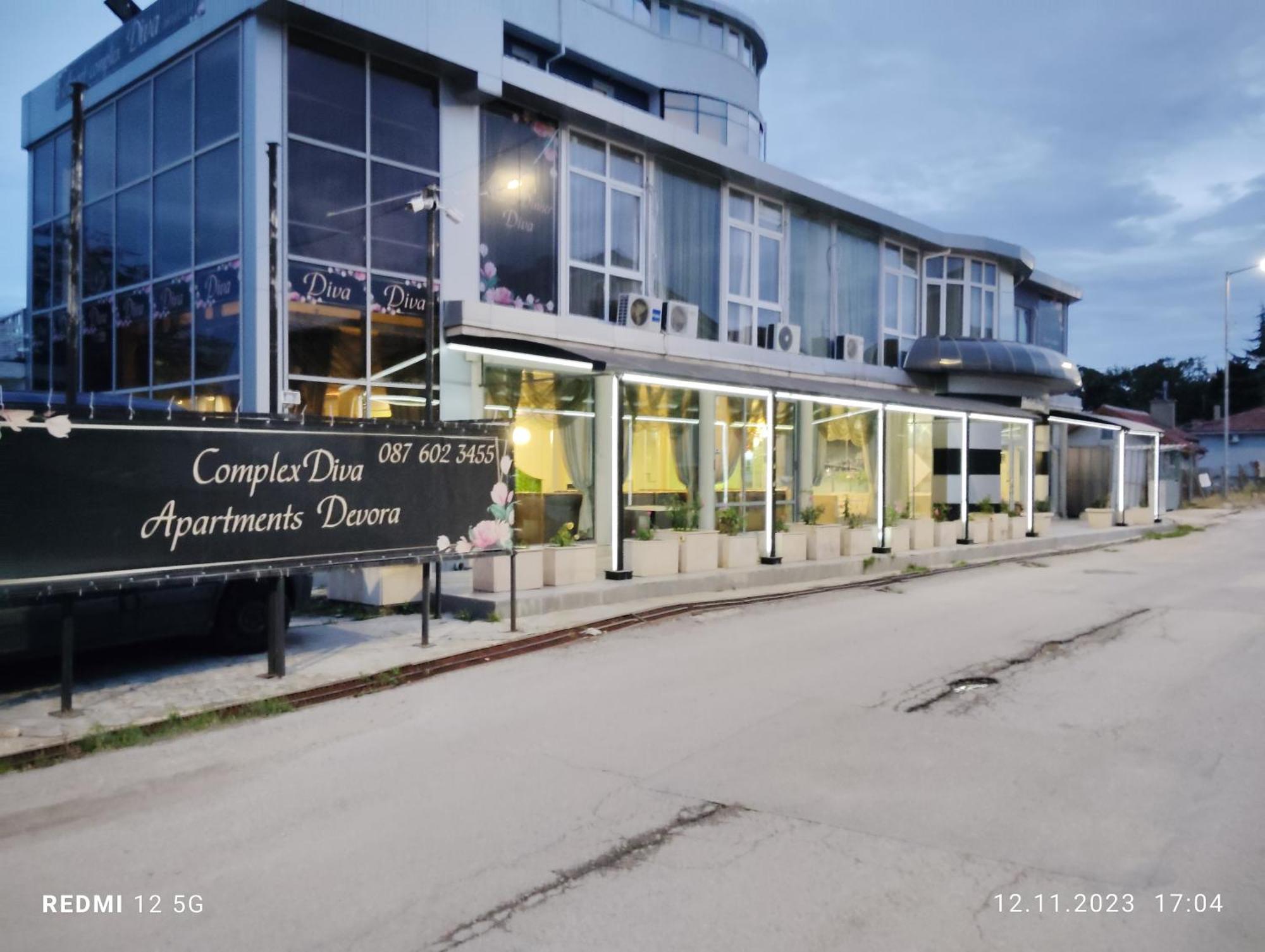 Apartments Devora 1 & Bar & Restaurant Варна Екстер'єр фото