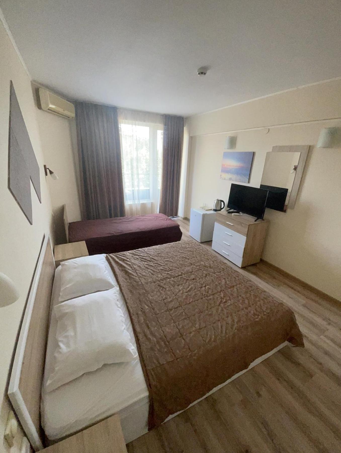 Apartments Devora 1 & Bar & Restaurant Варна Екстер'єр фото