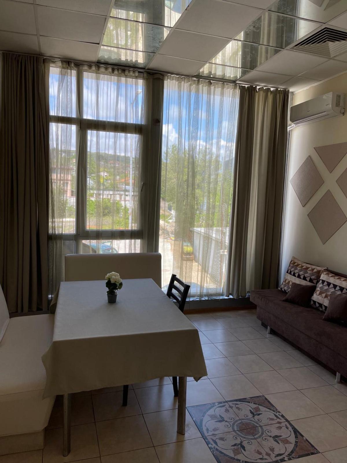 Apartments Devora 1 & Bar & Restaurant Варна Екстер'єр фото