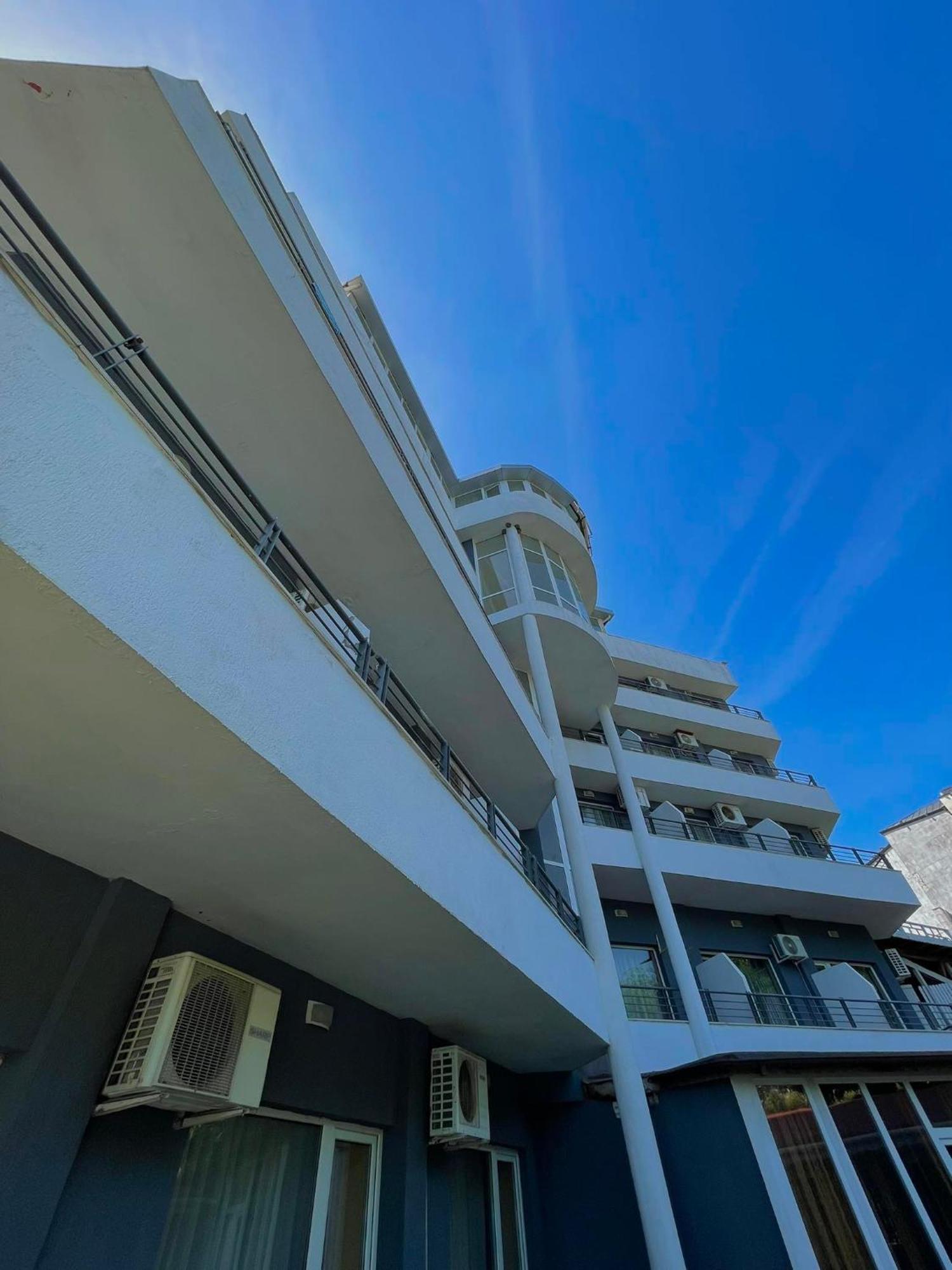 Apartments Devora 1 & Bar & Restaurant Варна Екстер'єр фото